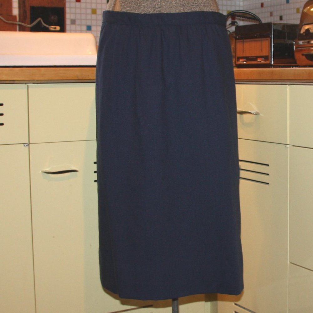 Prestige Vintage Women's Skirt Boston